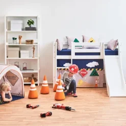 ECO Luxury Halbhochbett Junior 70x160cm mit Rollrost, Rutsche und gerader Leiter^Hoppekids Hot