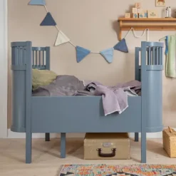 Baby- & Juniorbett blau FSC™^Sebra