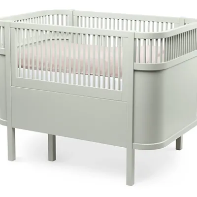 Baby- & Juniorbett mist green FSC™^Sebra Hot