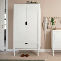 Kleiderschrank mit 2-Türen FSC classic weiß^Sebra Sale