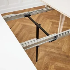 Esstisch 112 ausziehbar Eiche weiß geölt / Nanolaminat schwarz^Skovby Outlet